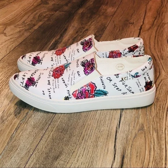 NWOB Kenneth Cole Floral Mara Slip-On Sneakers - Picture 8 of 12